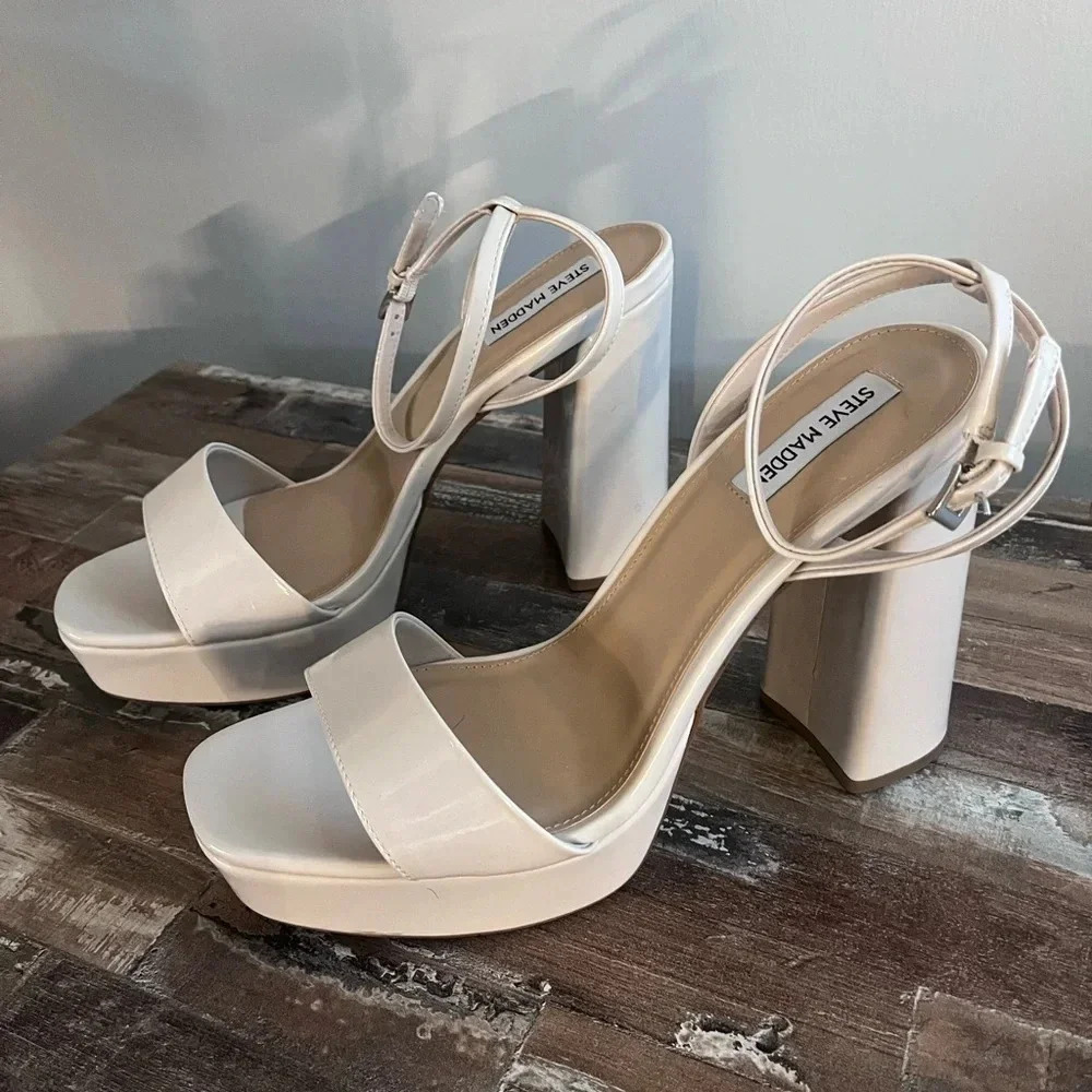 Steve Madden NWOT Bone Lessa Patent Leather‎ Block Heel Women Size 11 - Picture 4 of 7